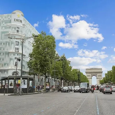 Lägenhet Luxury French Style: Champs-elysees Paris