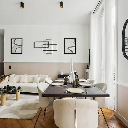 Luxury French Style: Champs-elysees *